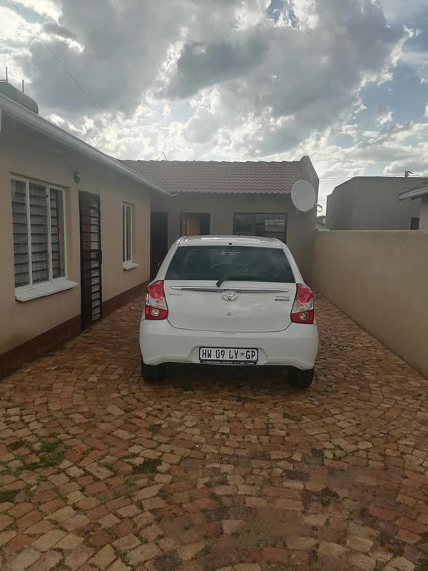 To Let 1 Bedroom Property for Rent in Protea Glen Gauteng