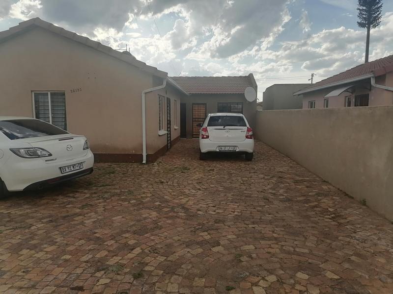 To Let 1 Bedroom Property for Rent in Protea Glen Gauteng