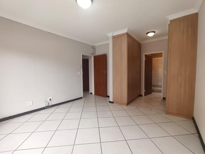 To Let 3 Bedroom Property for Rent in Meyersdal Gauteng