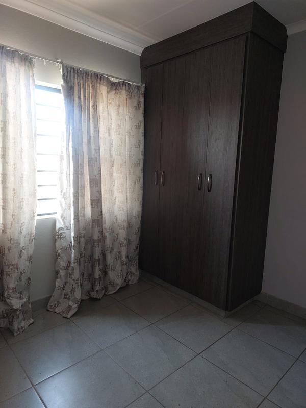 4 Bedroom Property for Sale in Mountain View Gauteng