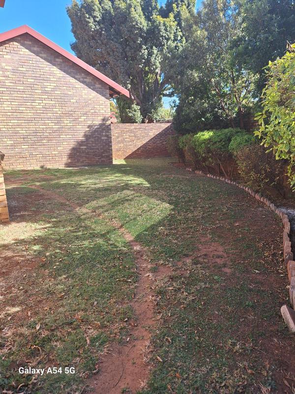 2 Bedroom Property for Sale in Meyerspark Gauteng