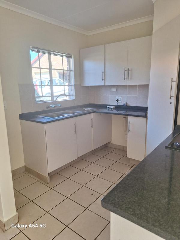 2 Bedroom Property for Sale in Meyerspark Gauteng