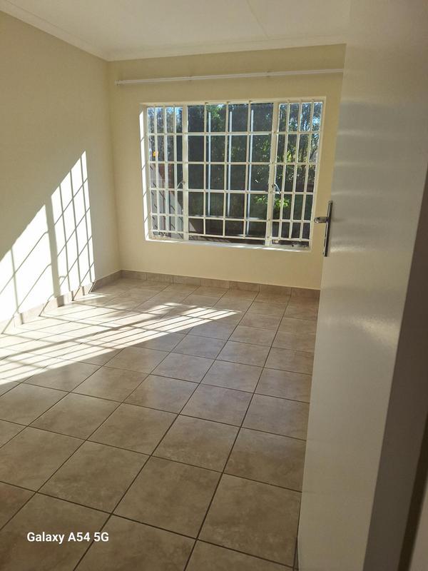 2 Bedroom Property for Sale in Meyerspark Gauteng