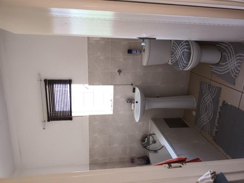 To Let 2 Bedroom Property for Rent in Brentwood Gauteng