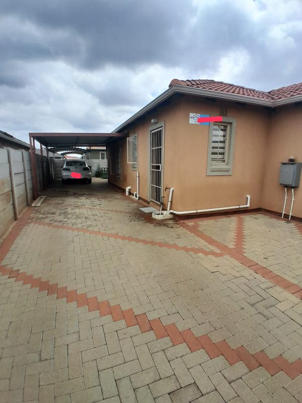 3 Bedroom Property for Sale in Albertsdal Gauteng