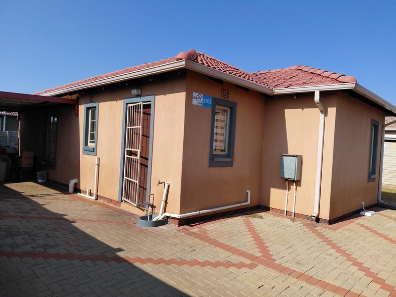 3 Bedroom Property for Sale in Albertsdal Gauteng