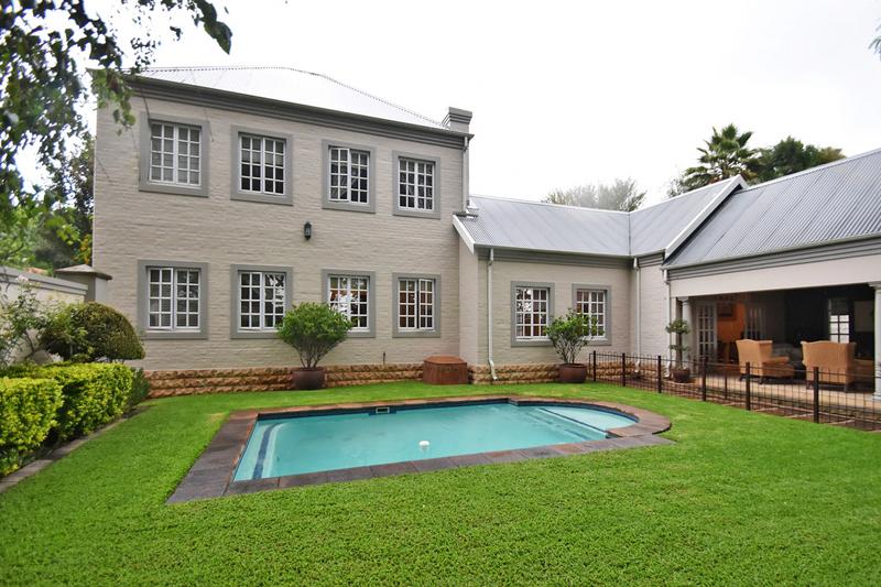3 Bedroom Property for Sale in Senderwood Gauteng