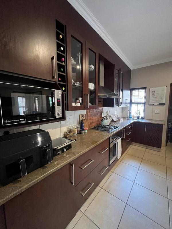 4 Bedroom Property for Sale in Menlo Park Gauteng