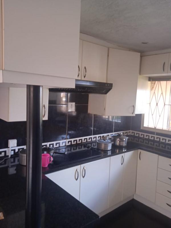 4 Bedroom Property for Sale in Lenasia Gauteng
