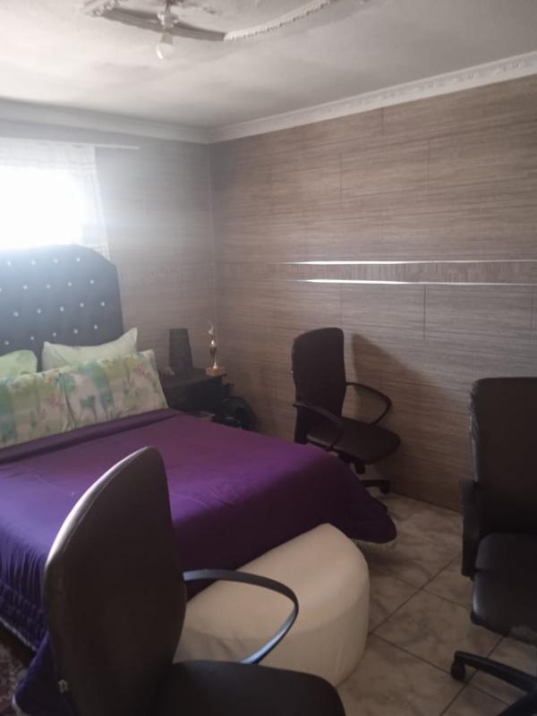 4 Bedroom Property for Sale in Lenasia Gauteng