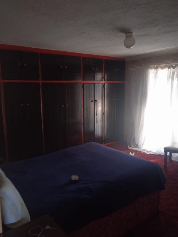 4 Bedroom Property for Sale in Lenasia Gauteng