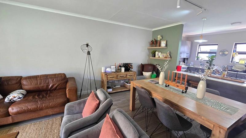 2 Bedroom Property for Sale in Olympus AH Gauteng