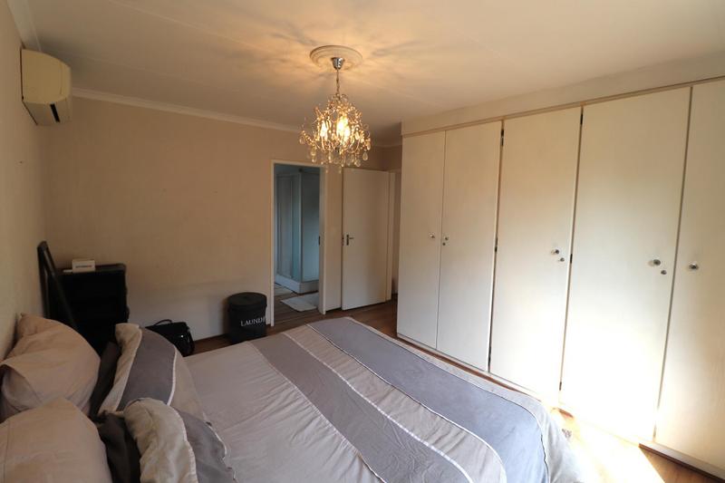 2 Bedroom Property for Sale in Noordhang Gauteng