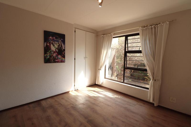 2 Bedroom Property for Sale in Noordhang Gauteng