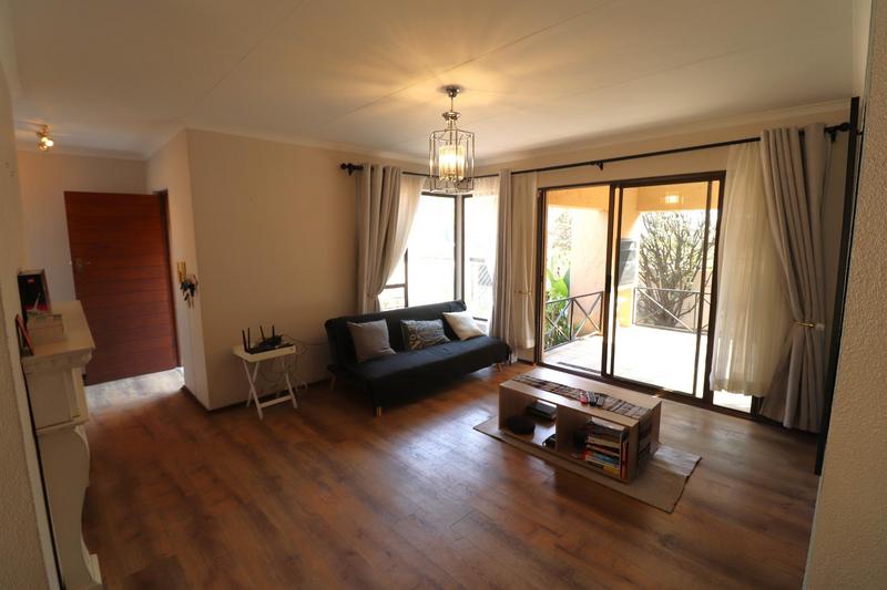 2 Bedroom Property for Sale in Noordhang Gauteng