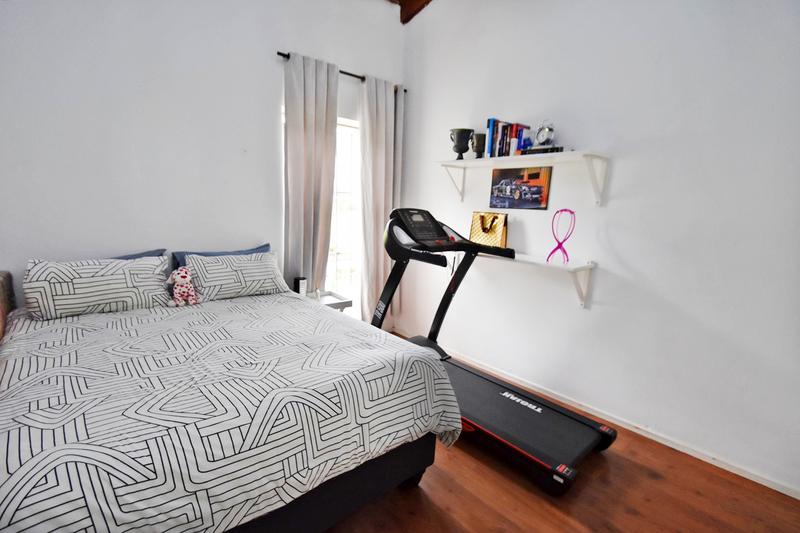 To Let 3 Bedroom Property for Rent in Sandown Gauteng