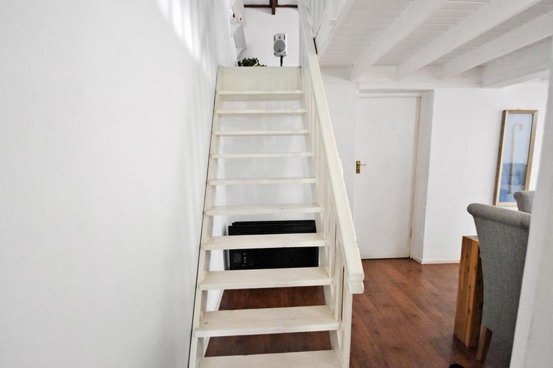 To Let 3 Bedroom Property for Rent in Sandown Gauteng