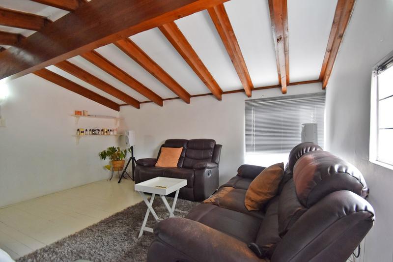 To Let 3 Bedroom Property for Rent in Sandown Gauteng