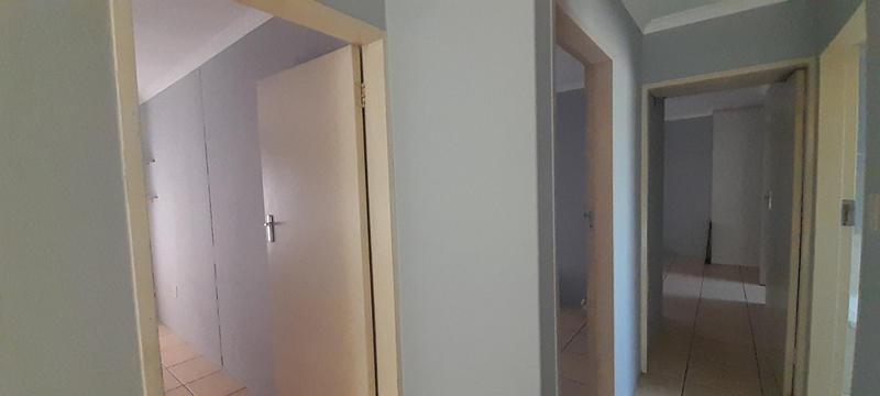 3 Bedroom Property for Sale in Heuweloord Gauteng