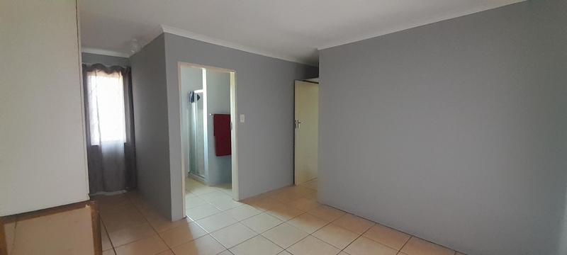 3 Bedroom Property for Sale in Heuweloord Gauteng