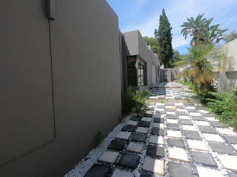To Let 4 Bedroom Property for Rent in Parkmore Gauteng