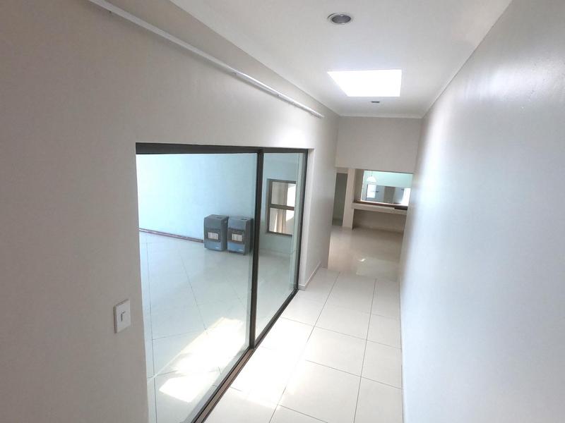 To Let 4 Bedroom Property for Rent in Parkmore Gauteng