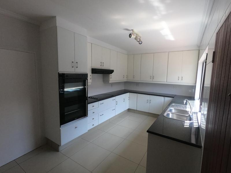 To Let 4 Bedroom Property for Rent in Parkmore Gauteng