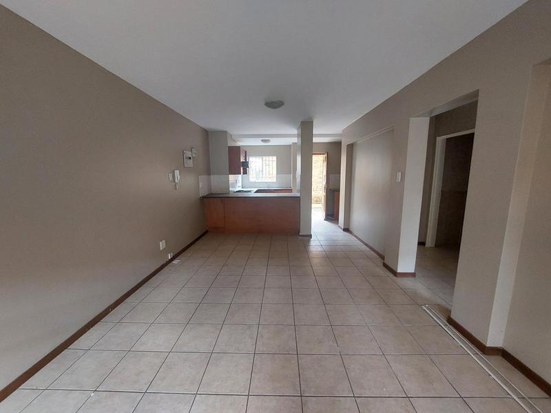 2 Bedroom Property for Sale in Halfway Gardens Gauteng