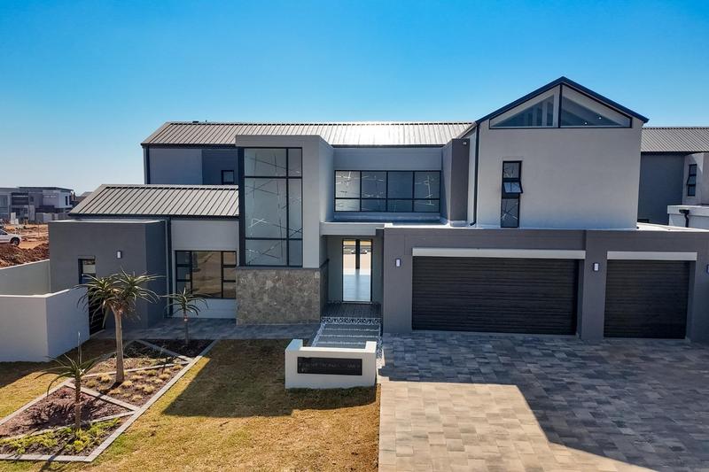 5 Bedroom Property for Sale in Midstream Heights Gauteng