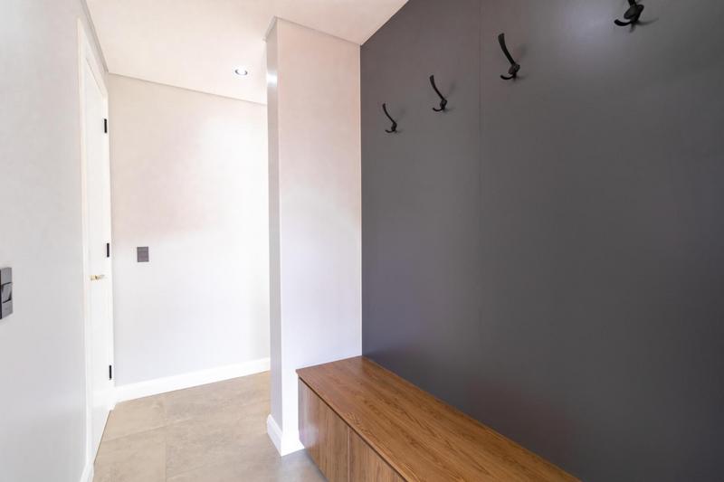 5 Bedroom Property for Sale in Midstream Heights Gauteng