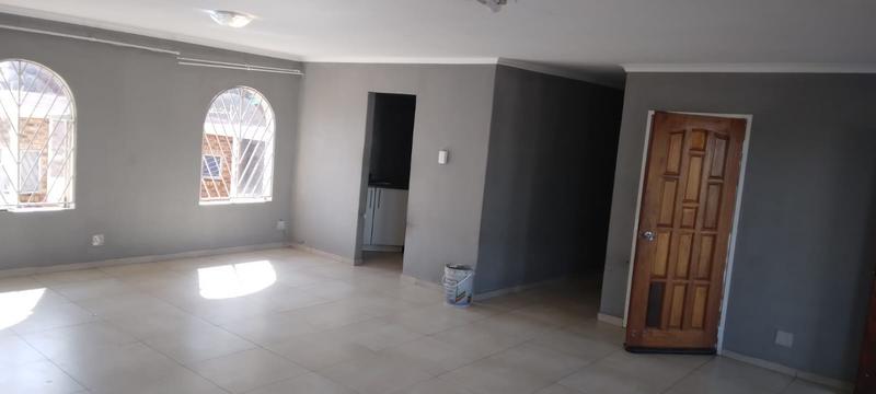 14 Bedroom Property for Sale in Laudium Gauteng