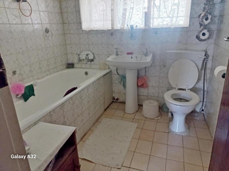 4 Bedroom Property for Sale in Silverton Gauteng