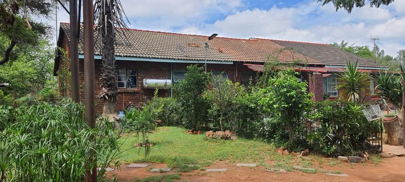 4 Bedroom Property for Sale in Lusthof Gauteng