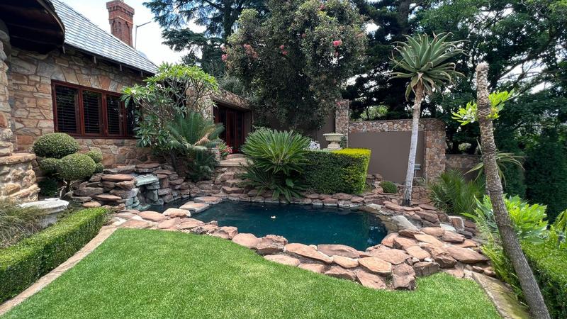 4 Bedroom Property for Sale in Houghton Gauteng