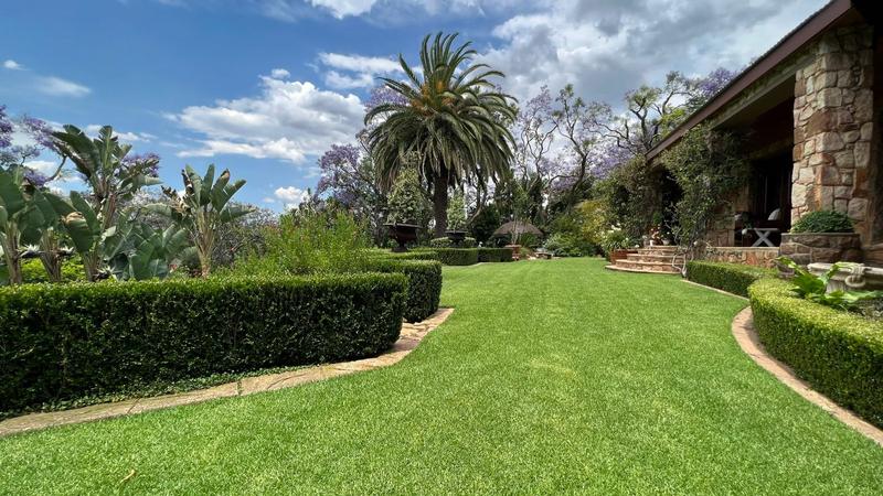 4 Bedroom Property for Sale in Houghton Gauteng