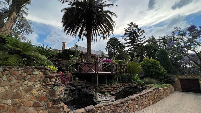4 Bedroom Property for Sale in Houghton Gauteng