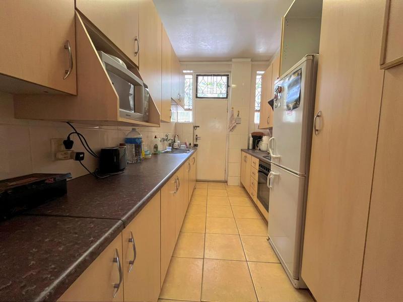 2 Bedroom Property for Sale in Parktown Gauteng