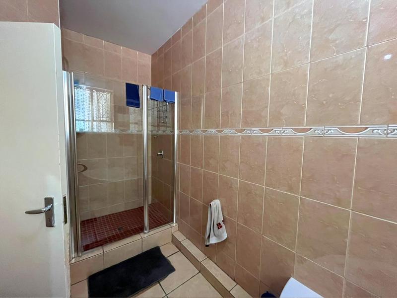 2 Bedroom Property for Sale in Parktown Gauteng