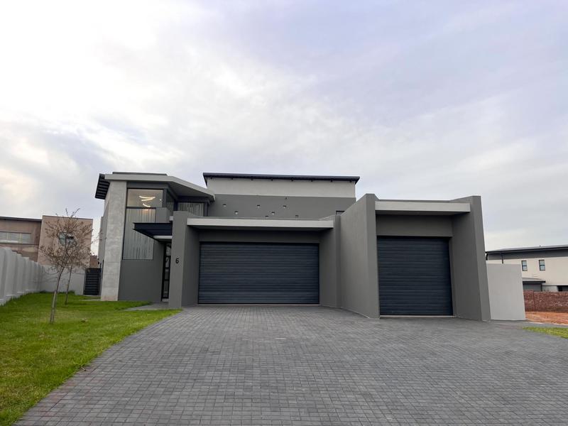 4 Bedroom Property for Sale in Midstream Heights Gauteng