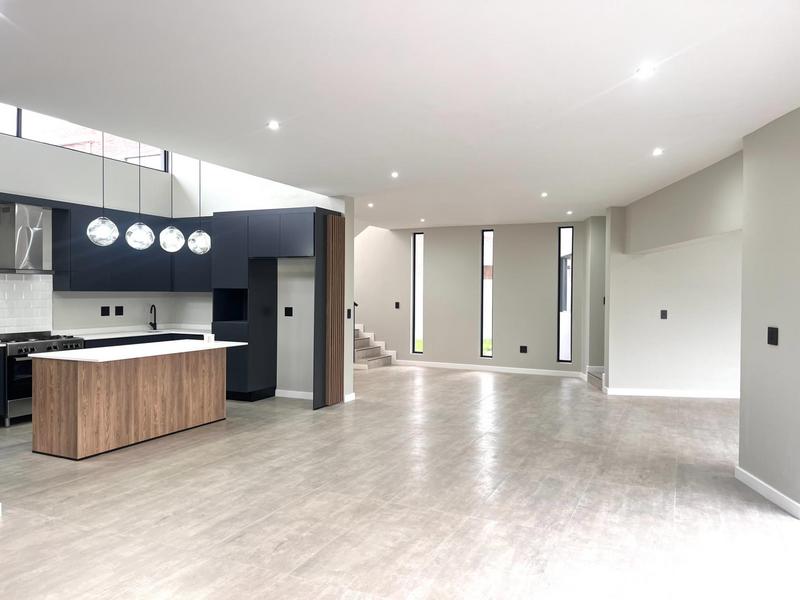 4 Bedroom Property for Sale in Midstream Heights Gauteng