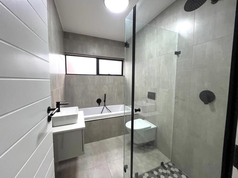 4 Bedroom Property for Sale in Midstream Heights Gauteng