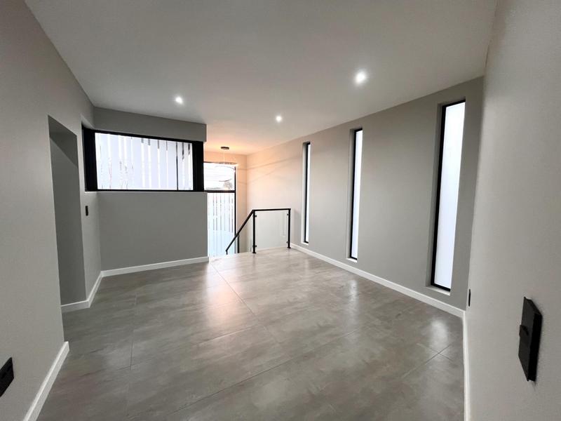 4 Bedroom Property for Sale in Midstream Heights Gauteng