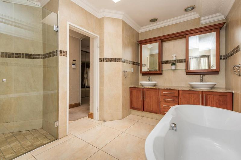 3 Bedroom Property for Sale in Bedfordview Gauteng