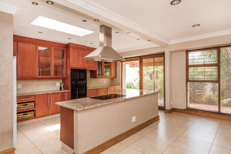 3 Bedroom Property for Sale in Bedfordview Gauteng