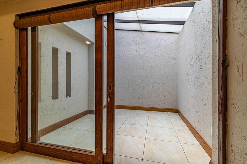 3 Bedroom Property for Sale in Bedfordview Gauteng