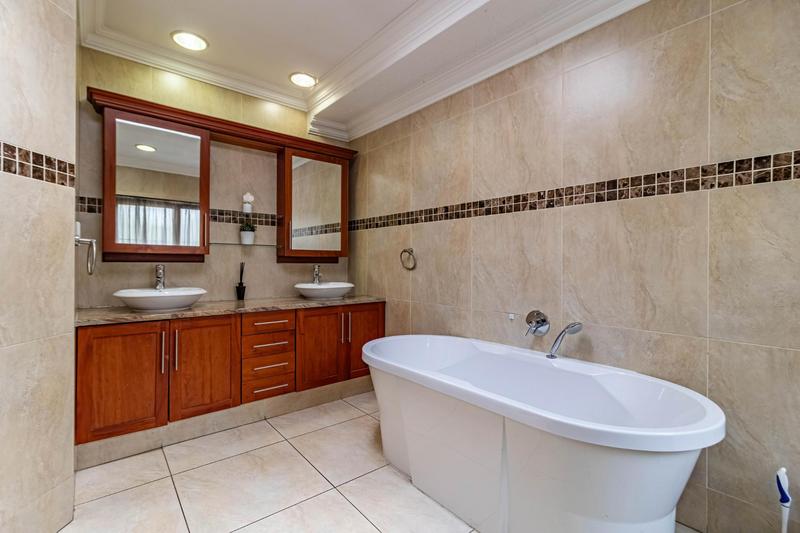 3 Bedroom Property for Sale in Bedfordview Gauteng