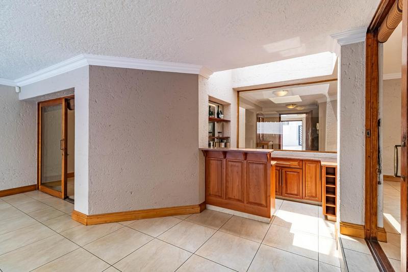 3 Bedroom Property for Sale in Bedfordview Gauteng