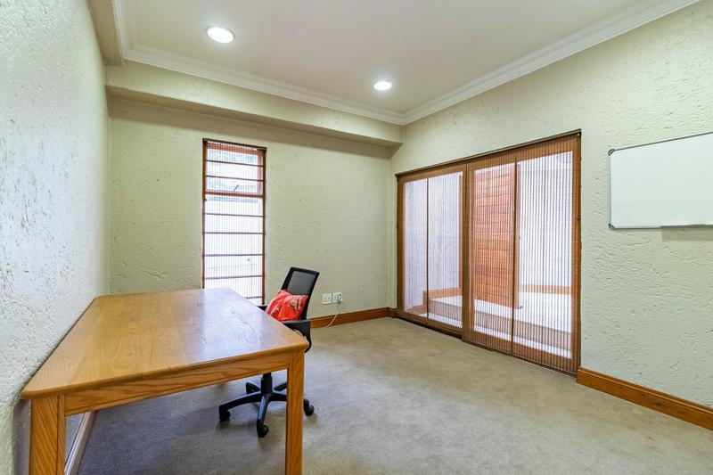 3 Bedroom Property for Sale in Bedfordview Gauteng