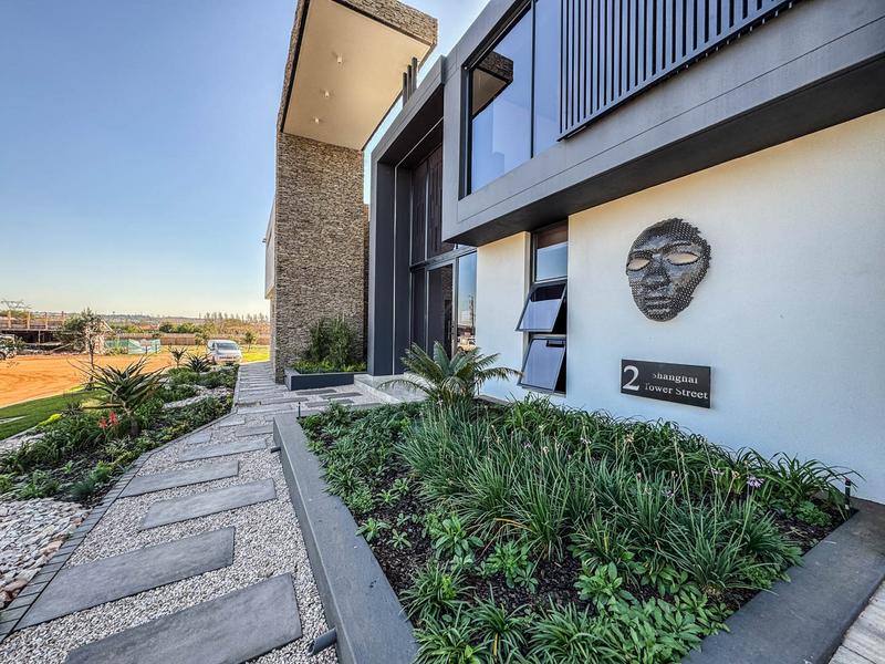 5 Bedroom Property for Sale in Midstream Heights Gauteng