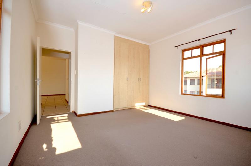 1 Bedroom Property for Sale in Paulshof Gauteng